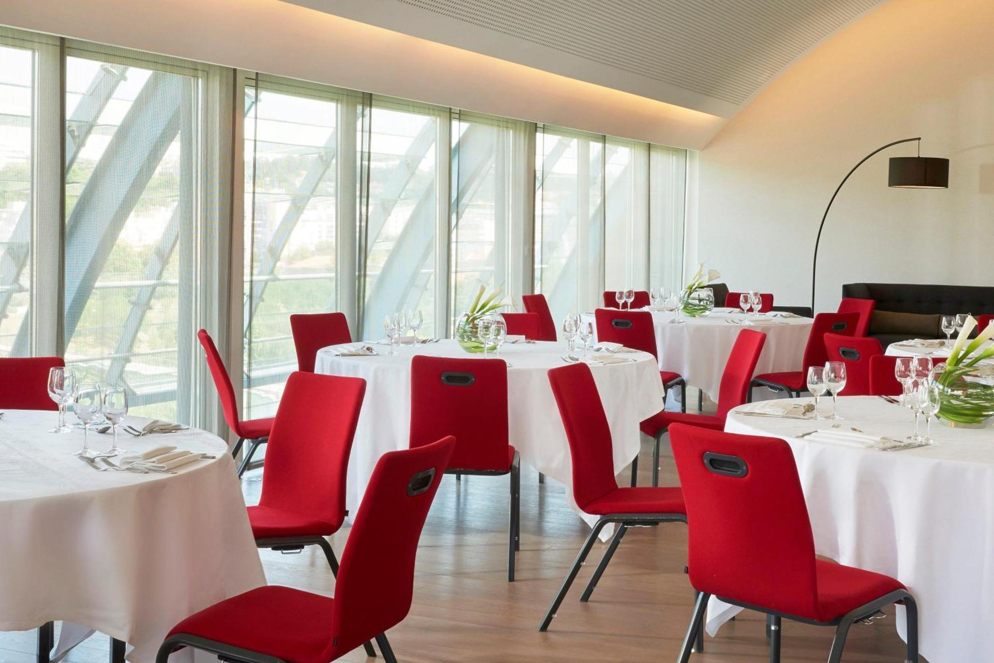 Lyon Marriott Hotel Cite Internationale Екстер'єр фото